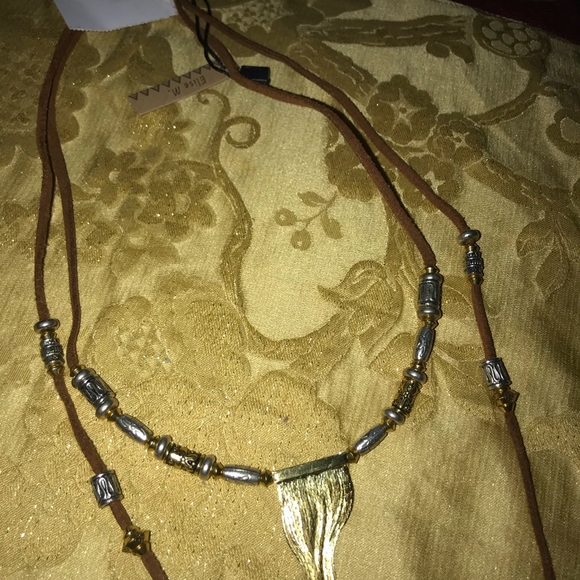 Elise. M. Taj Mahal Double Layer Agate necklace - Picture 3 of 8